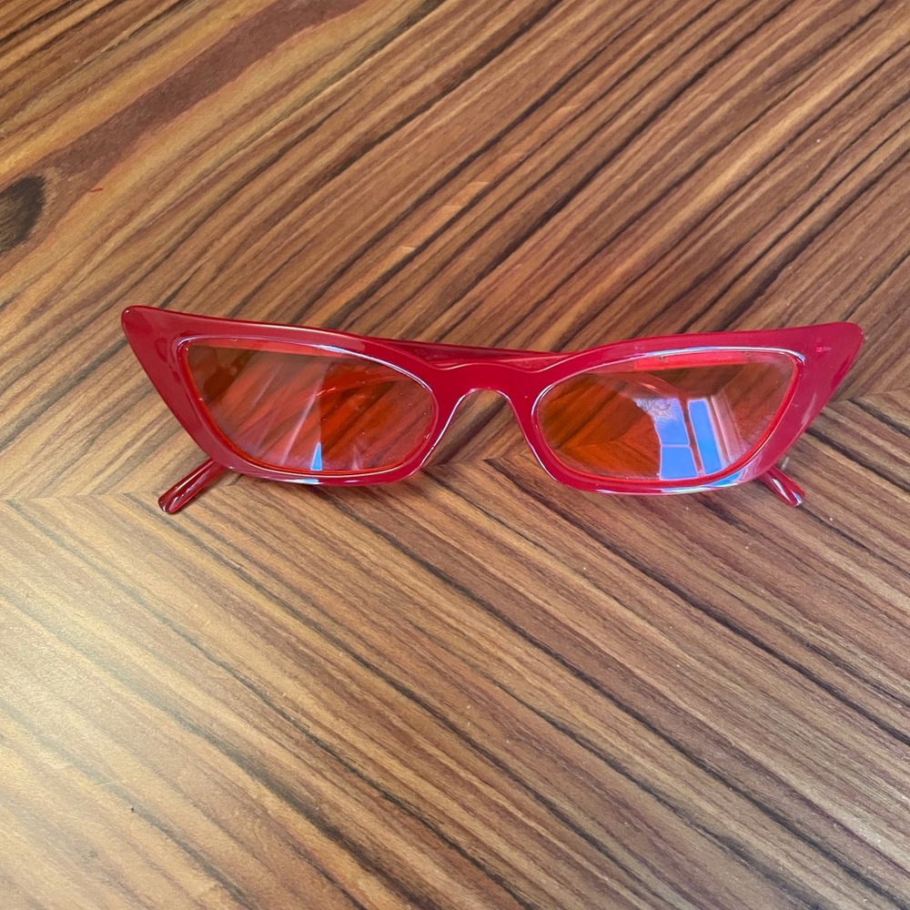 Red Glasses - Picture 2 of 2
